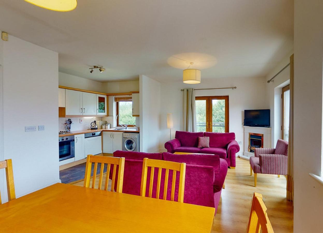 קילאלו Lakeside Holiday Homes - Type B By Trident Holiday Homes מראה חיצוני תמונה